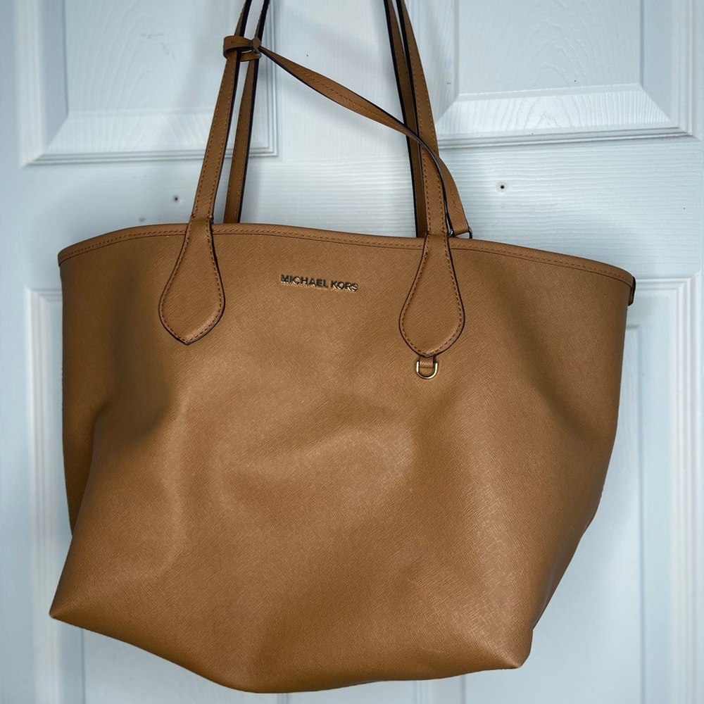 Michae Kors Tote with small attached clutch